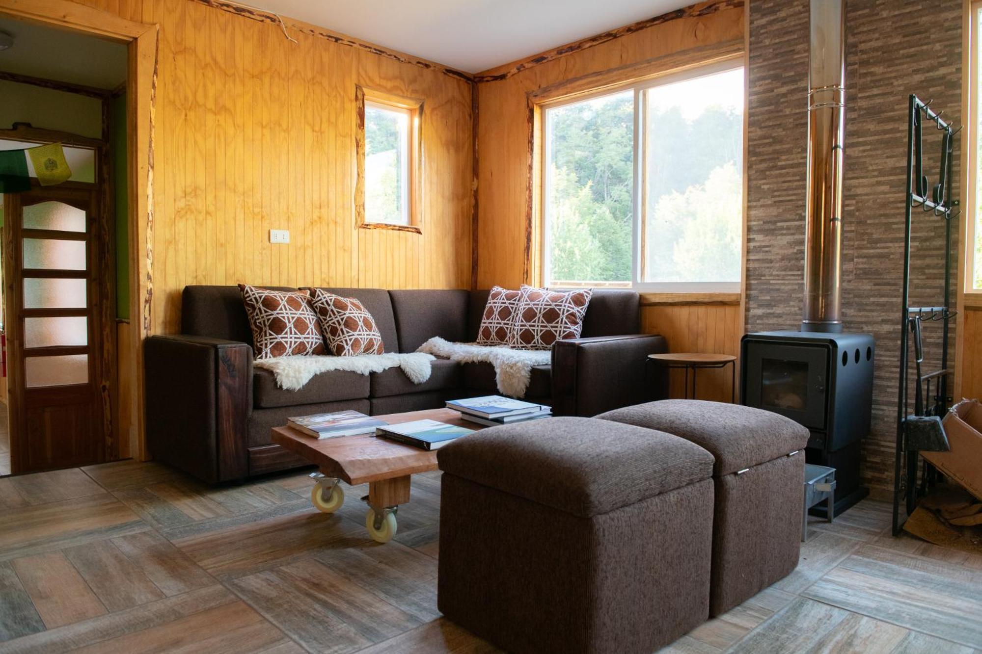 Cabanas & Hostal Lefuco Curacautin Bagian luar foto